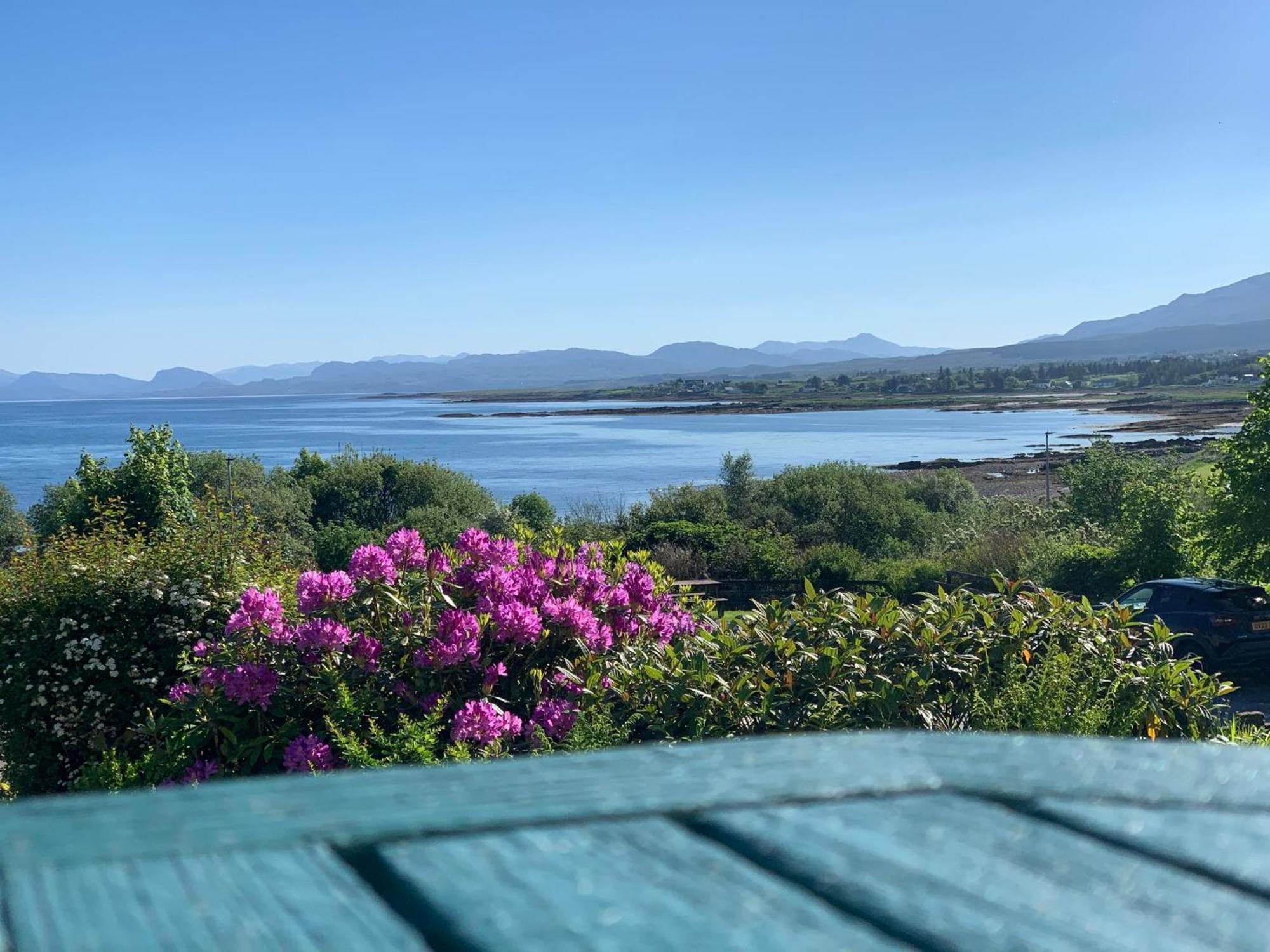 Skye Basecamp Hostel, Broadford Bay, Isle Of Skye Εξωτερικό φωτογραφία